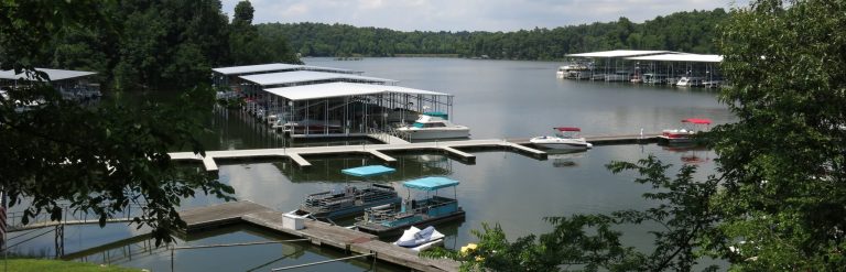 Buzzard Rock Resort And Marina