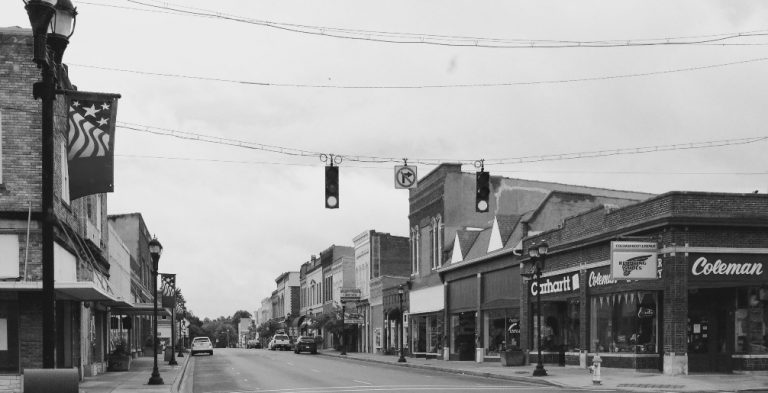 Princeton Kentucky - Looking down Main Street